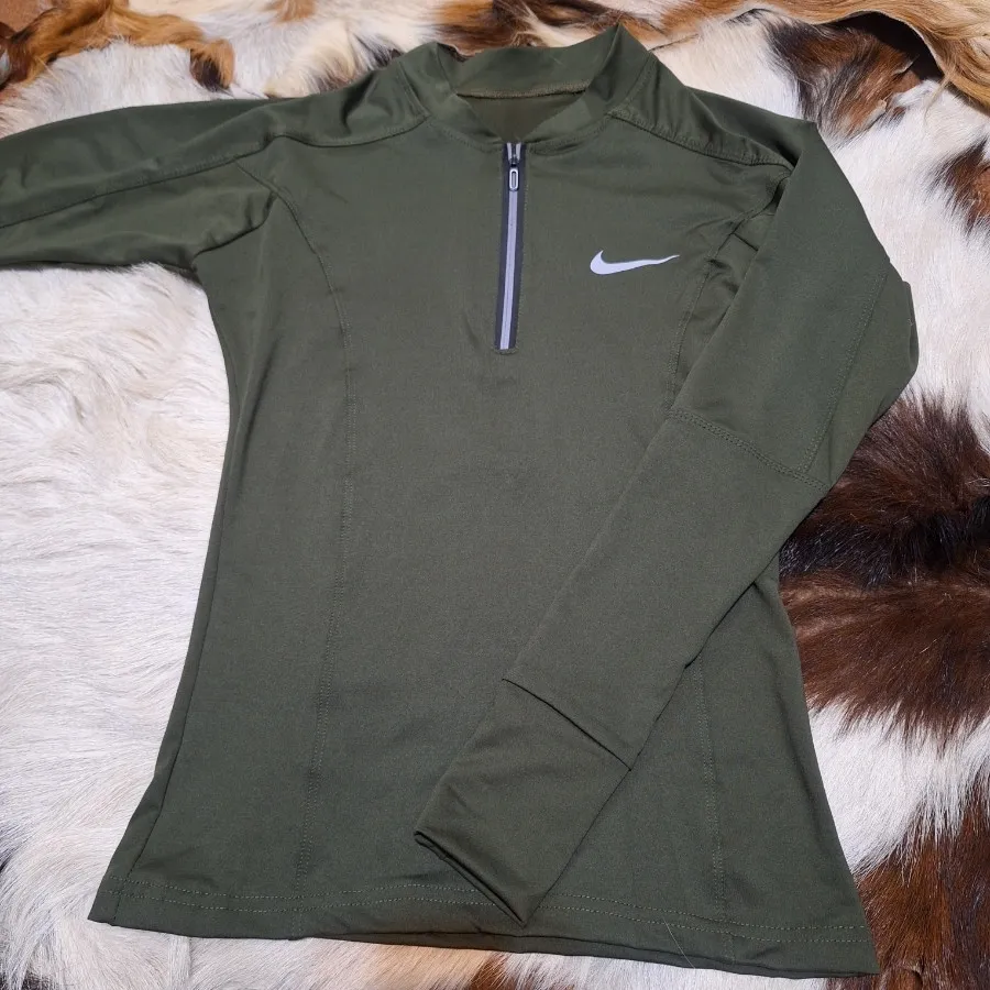 پیراهن فینگردار نایک