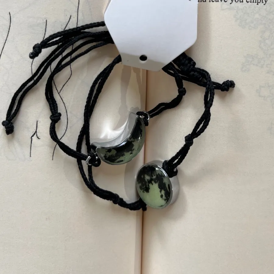 دستبند جفتی ماه