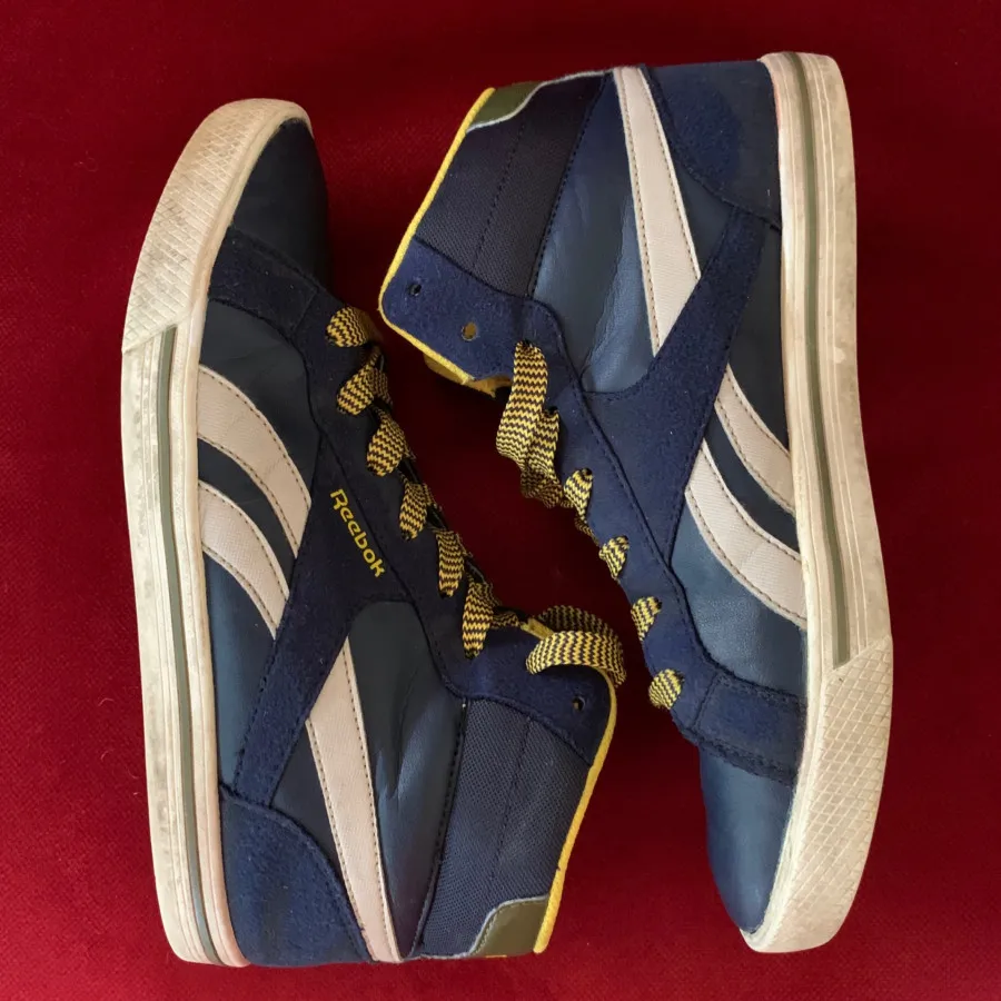 کتونی ریبوک ساقدار