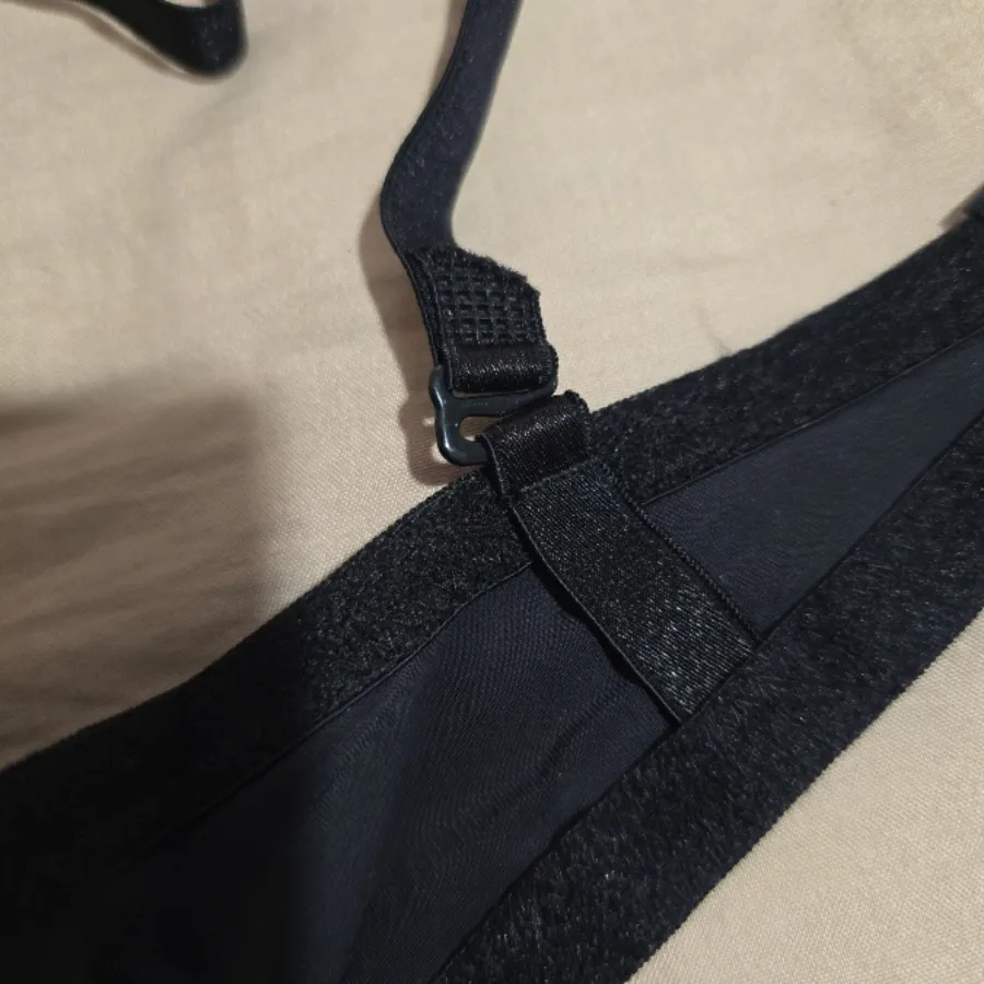 سوتین جک دار اکبند دکلته