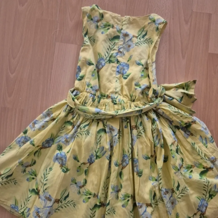 پیراهن سیگنیچر