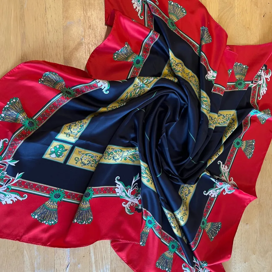 روسری ساتن زنجیری