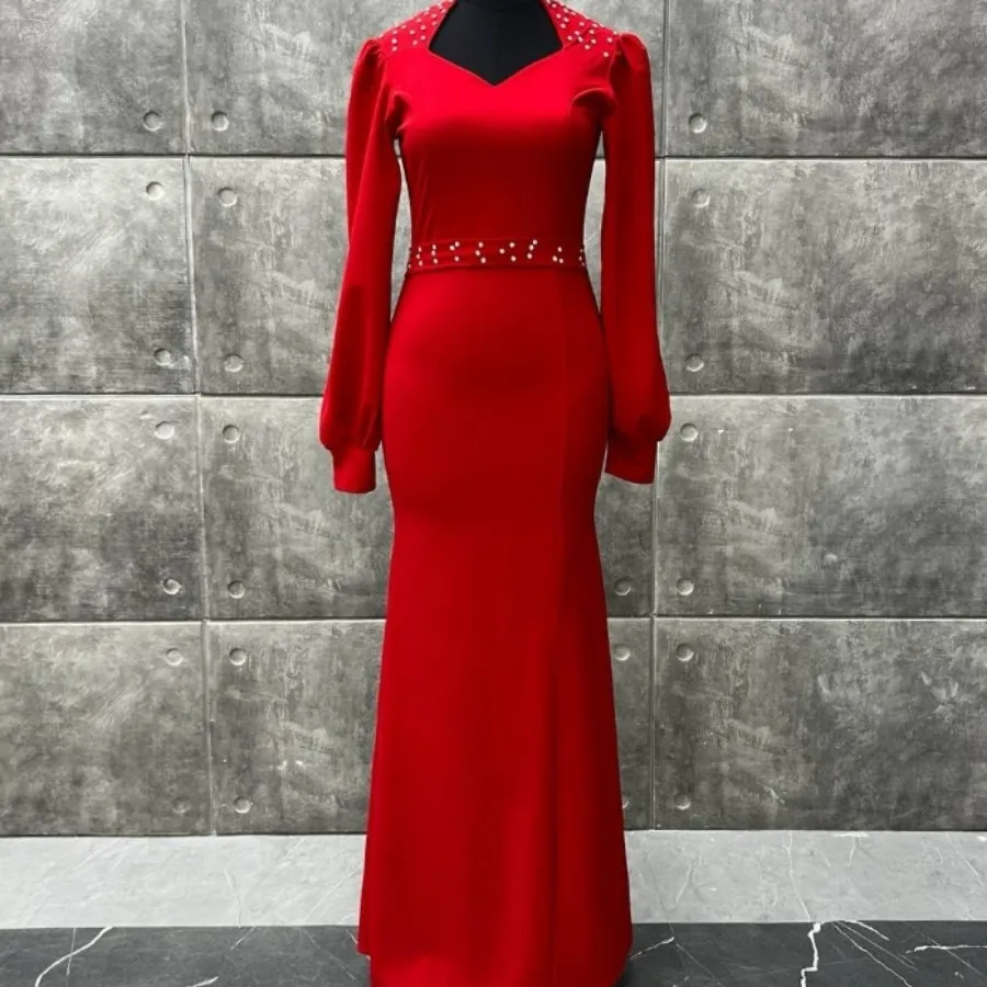 پیراهن مجلسی پوشیده بلند