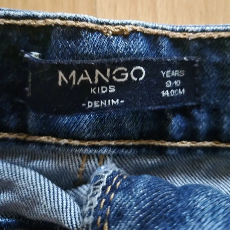 شلوارک منگو