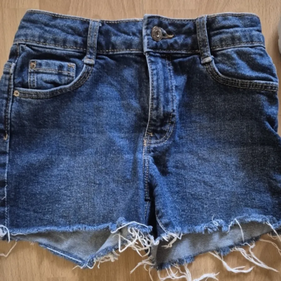 شلوارک منگو