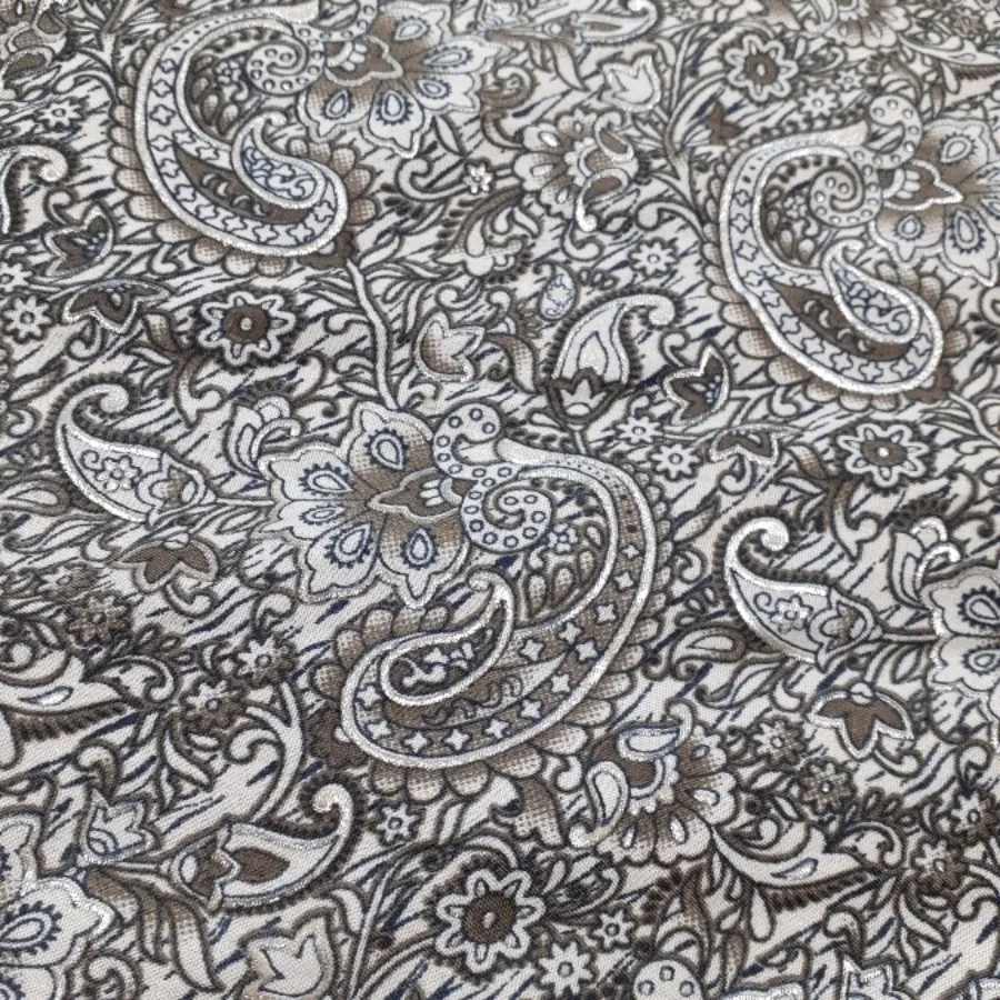 پارچه چادری رنگی