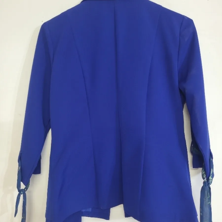 کت آبی کاربنی خوشرنگ