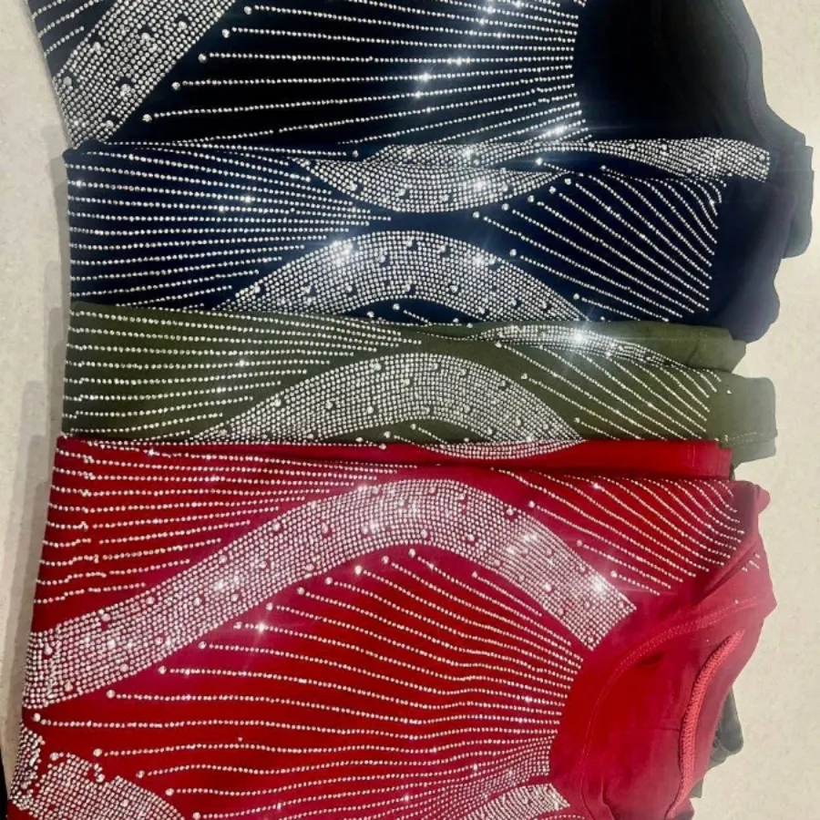 شومیز سایزبزرگ نگین دار