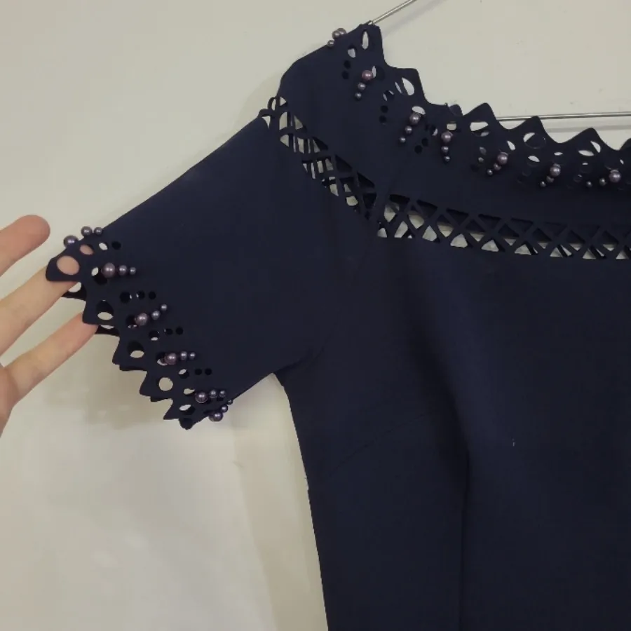 لباس مجلسی یقه قایقی