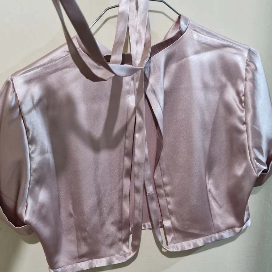 کراپ ساتن آمریکایی