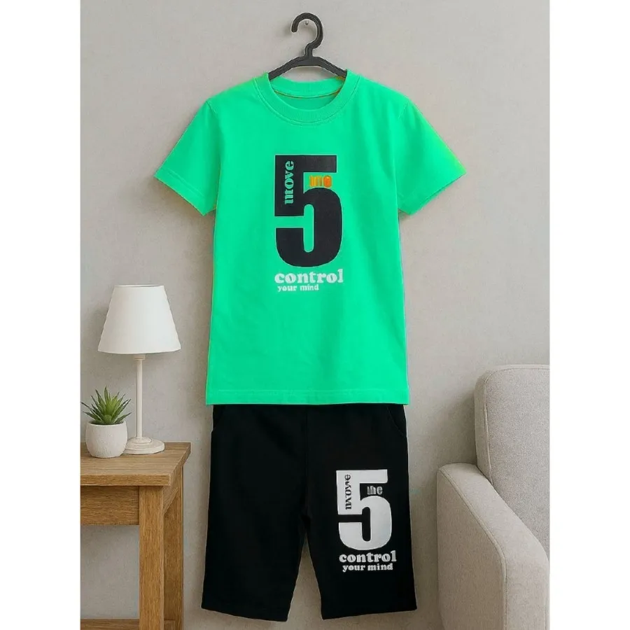 تیشرت شلوارک بچگانه