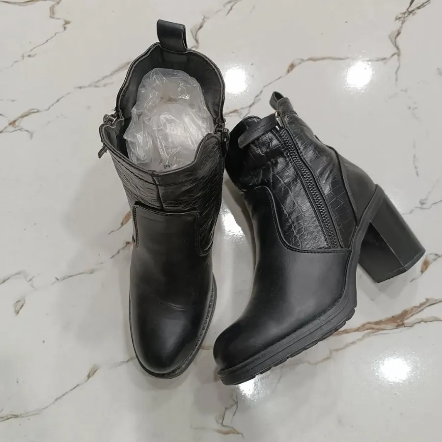 بوت زنانه اورجینال