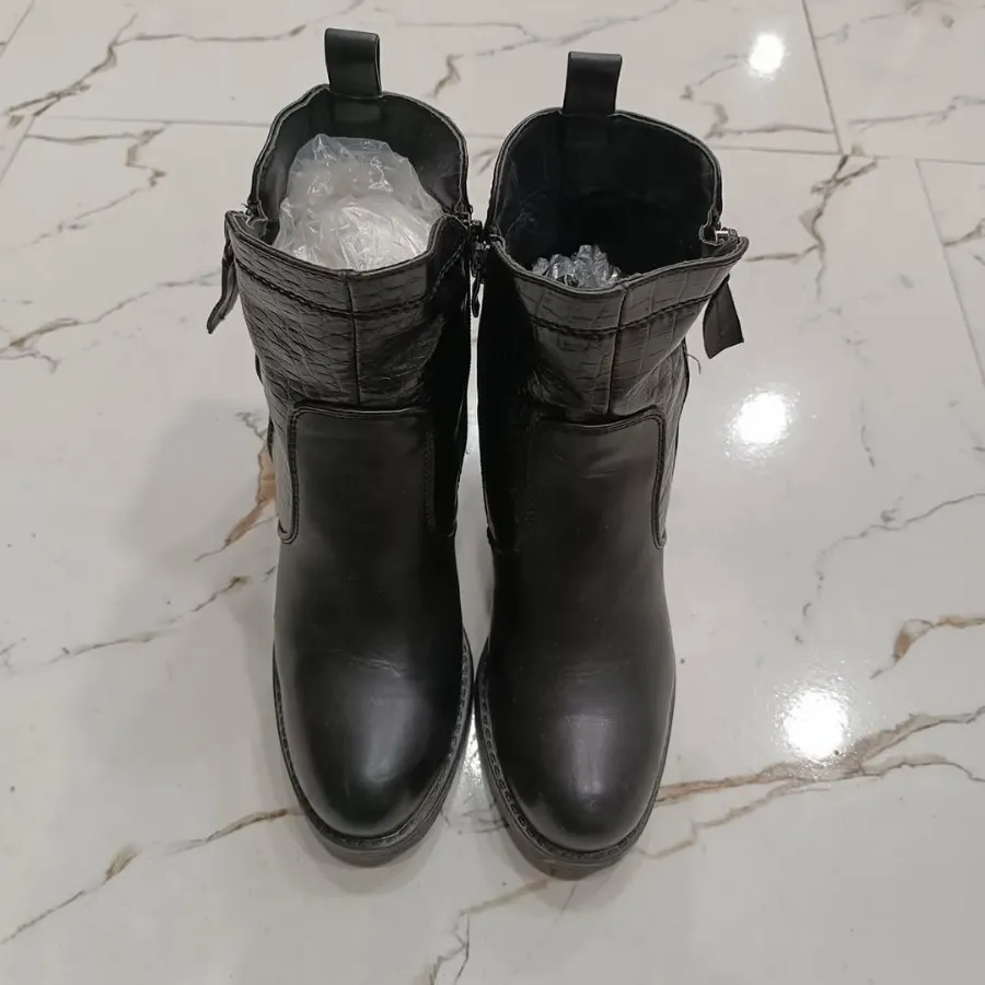 بوت زنانه اورجینال