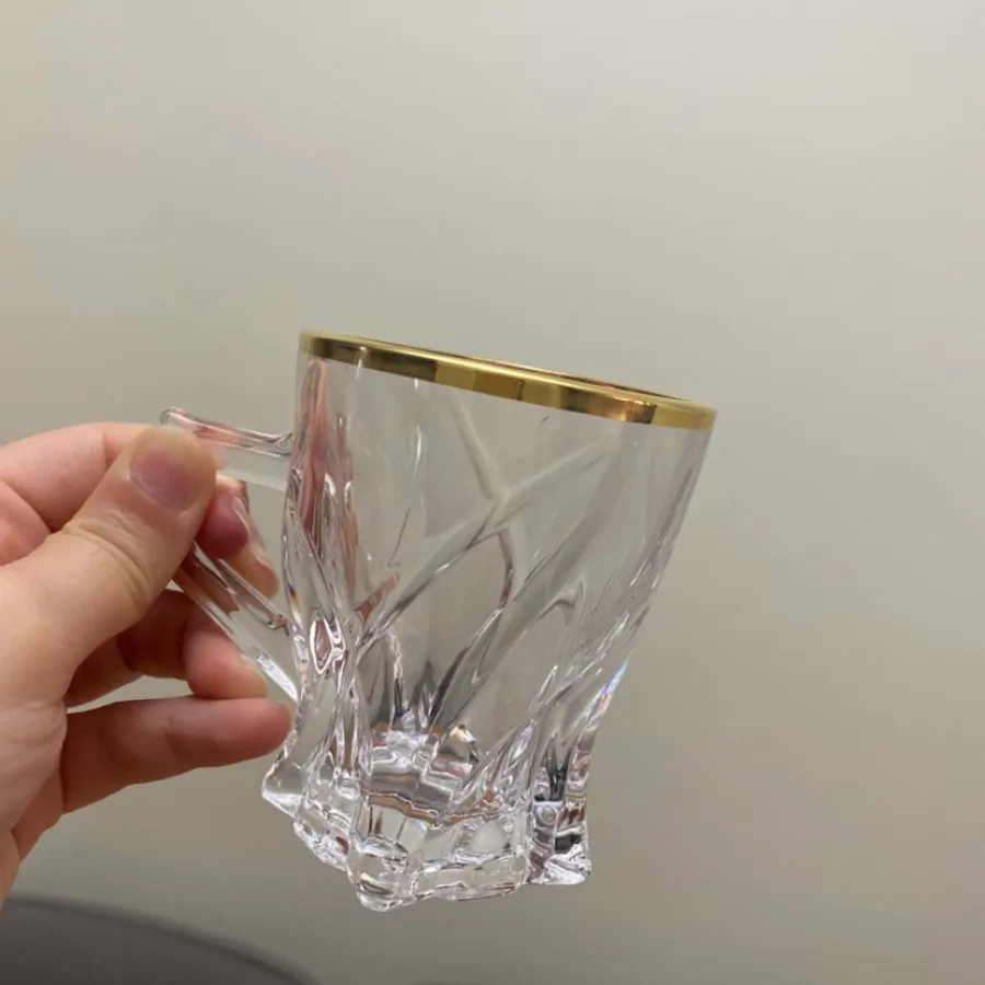 فنجان لب طلایی blinkmax