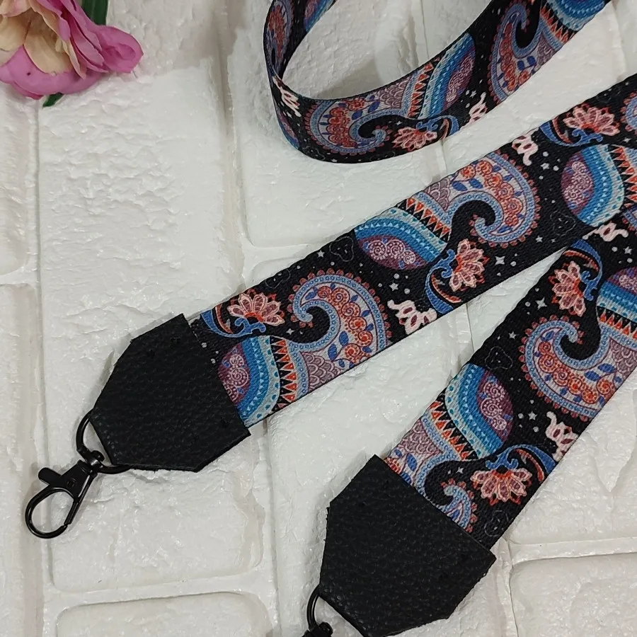 بند برزنتی طرحدار