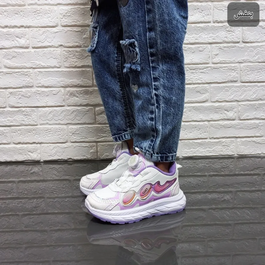 کتونی بچگانه