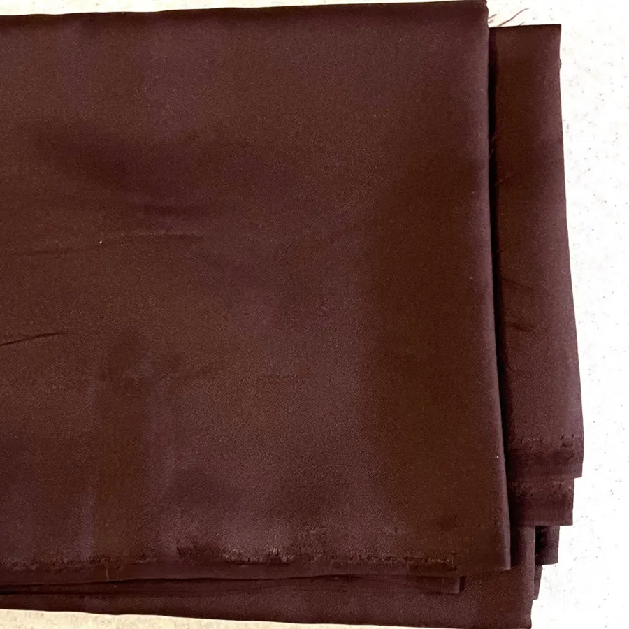 پارچه قهوه ای کرپ قدیمی