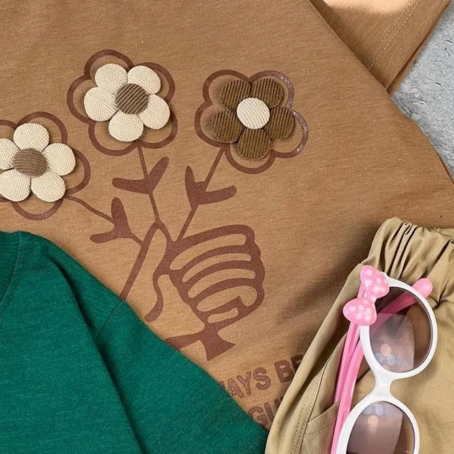 تیشرت و شلوارک