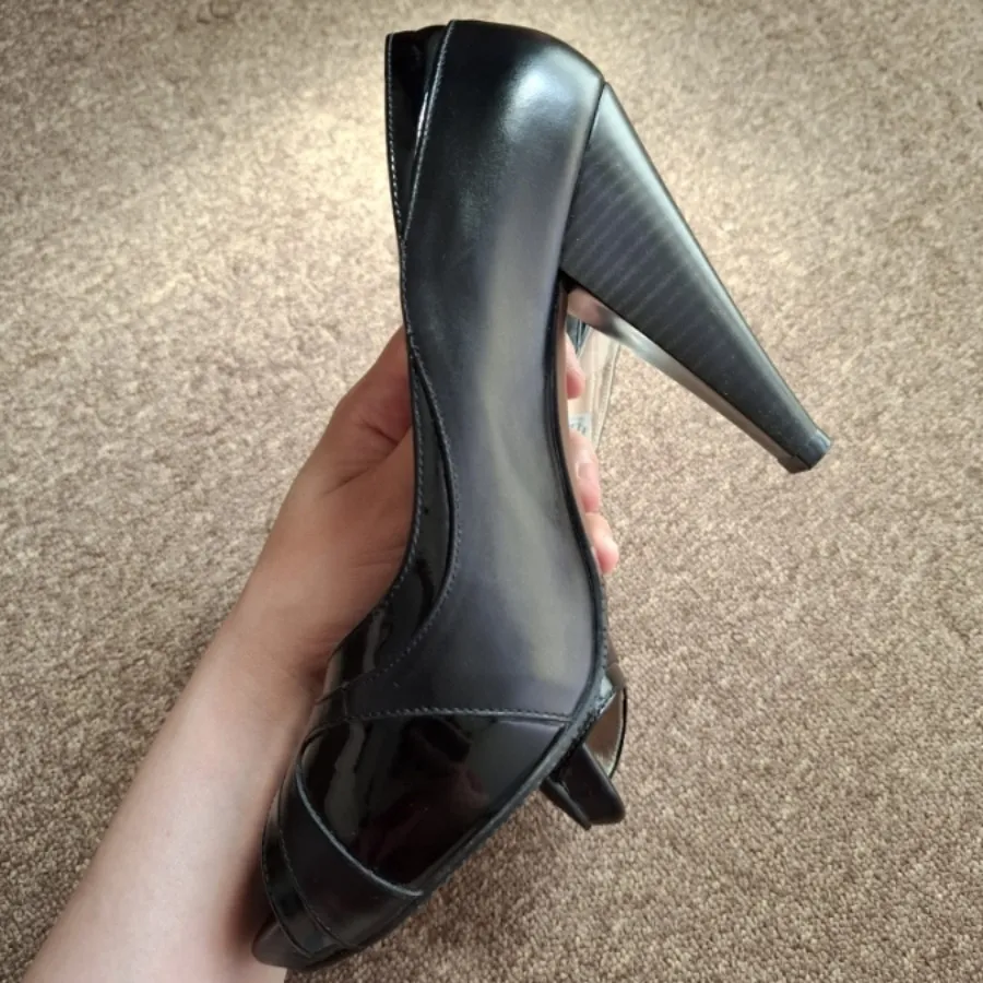 کفش نوین چرم