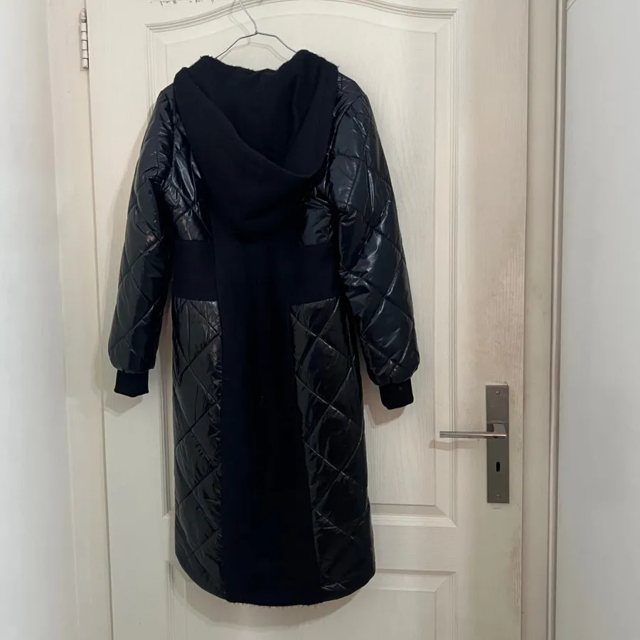 کاپشن کلاهدار