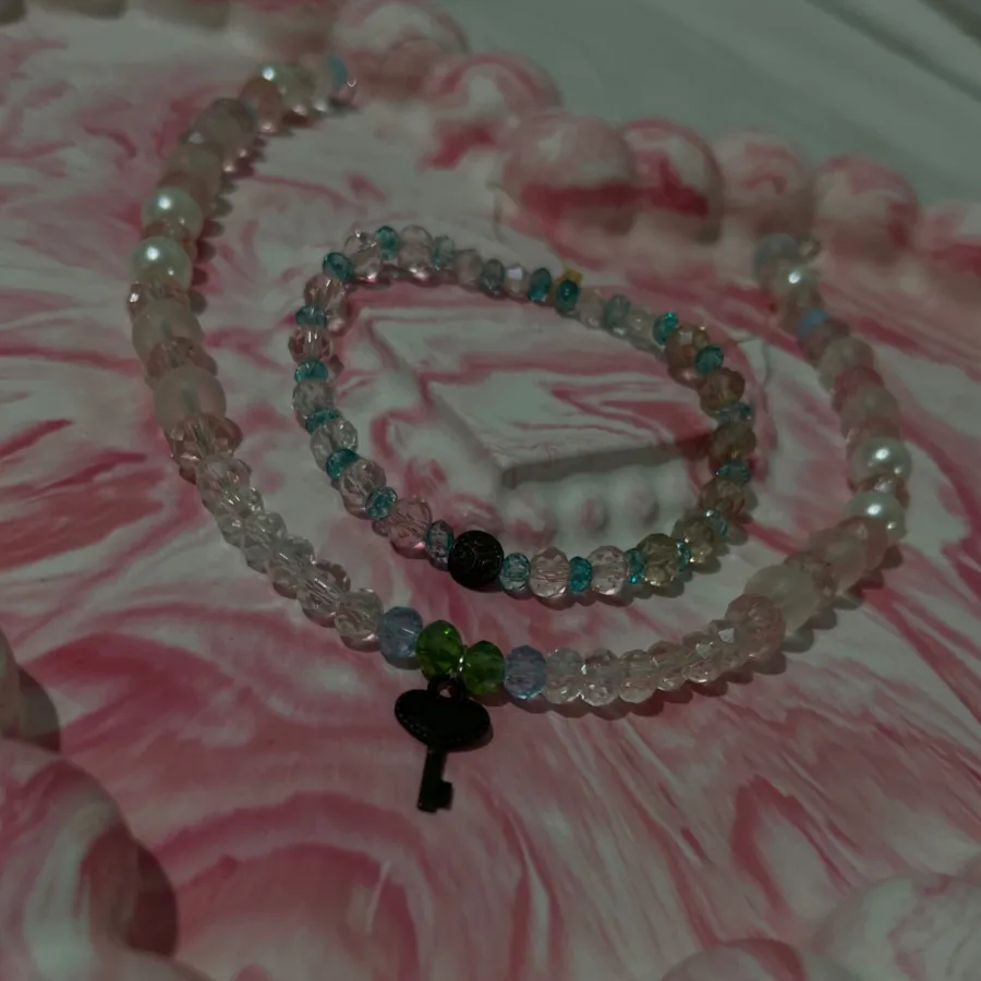 ست گردنبند و دستبند