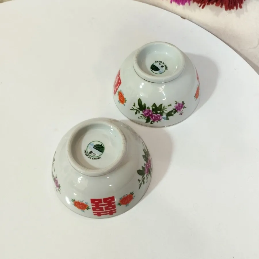 پیاله گلسرخی