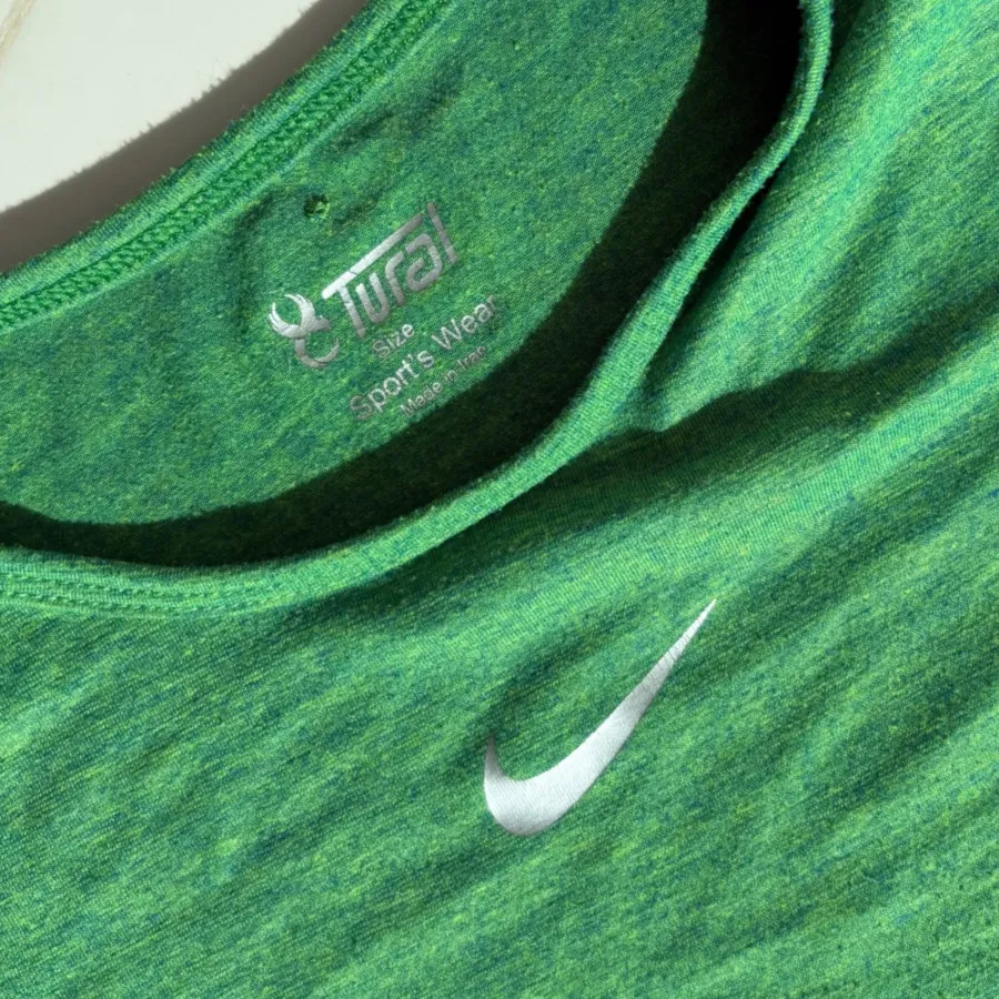 تیشرت ورزشی