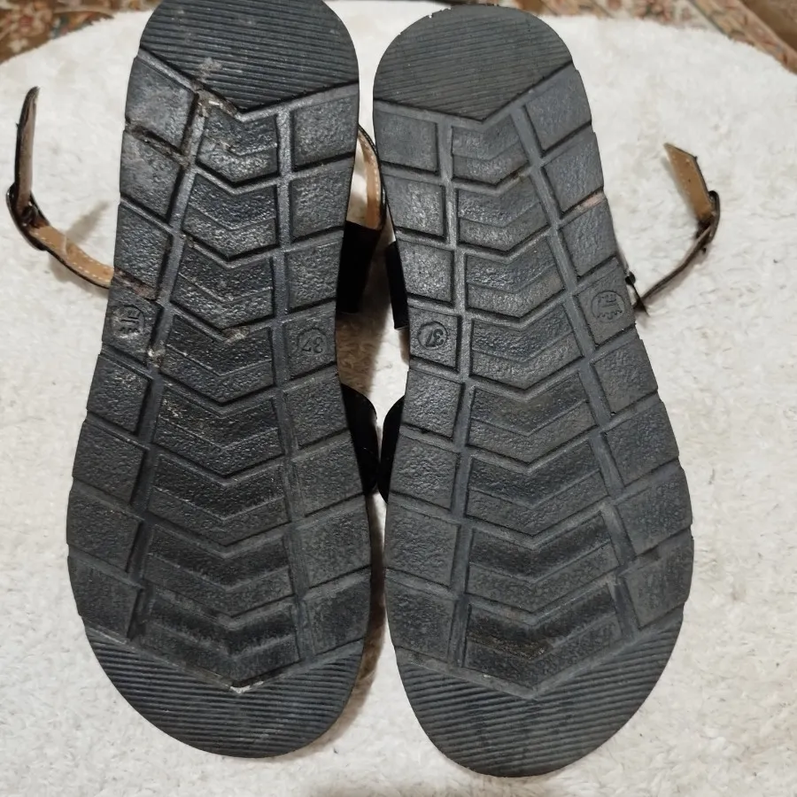 صندل مشکی زنانه سایز 37