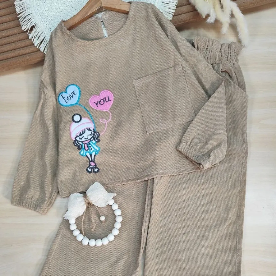 شومیز شلوار دختر و قلب