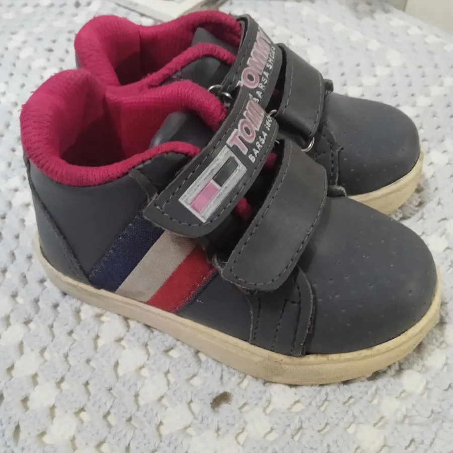 کفش دخترانه