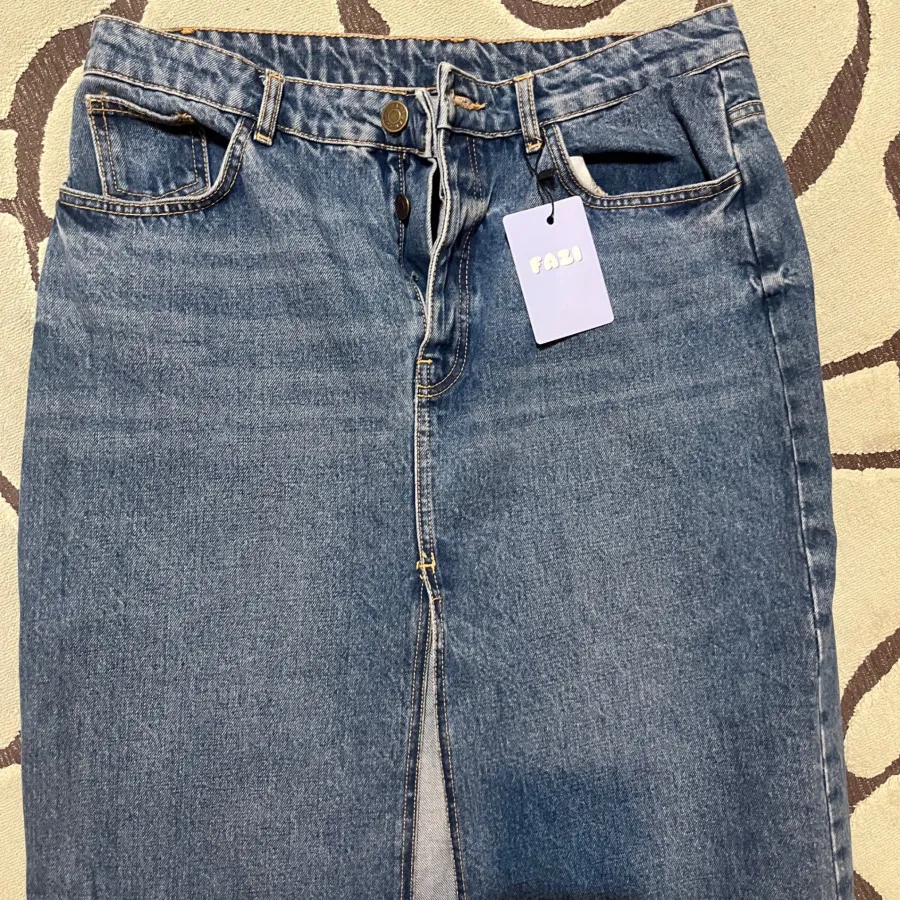 دامن‌چاکدار