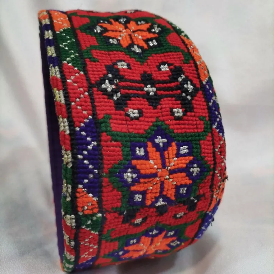 کلاه سنتی سوزن دوزی