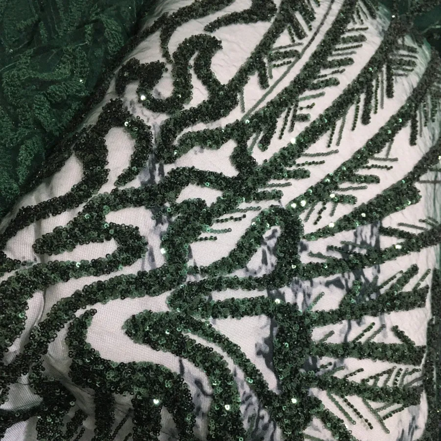 پارچه پولک‌دوزی