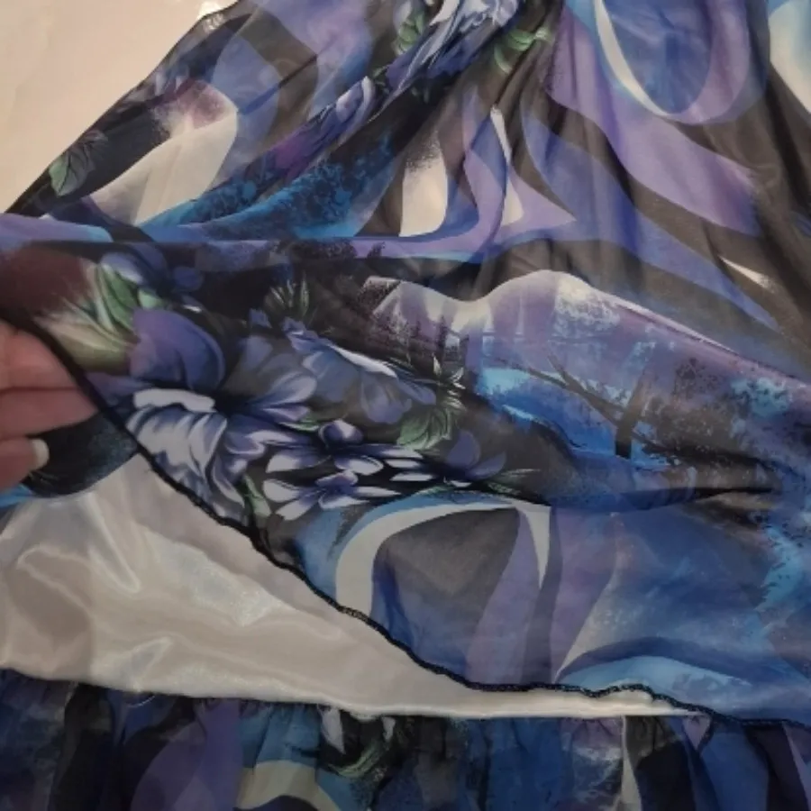 پیراهن دخترانه