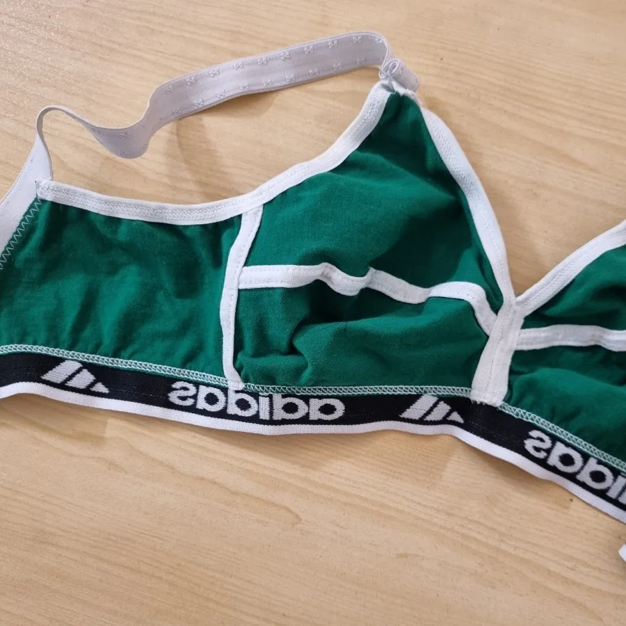 سوتین نخ کتان سبز چمنی