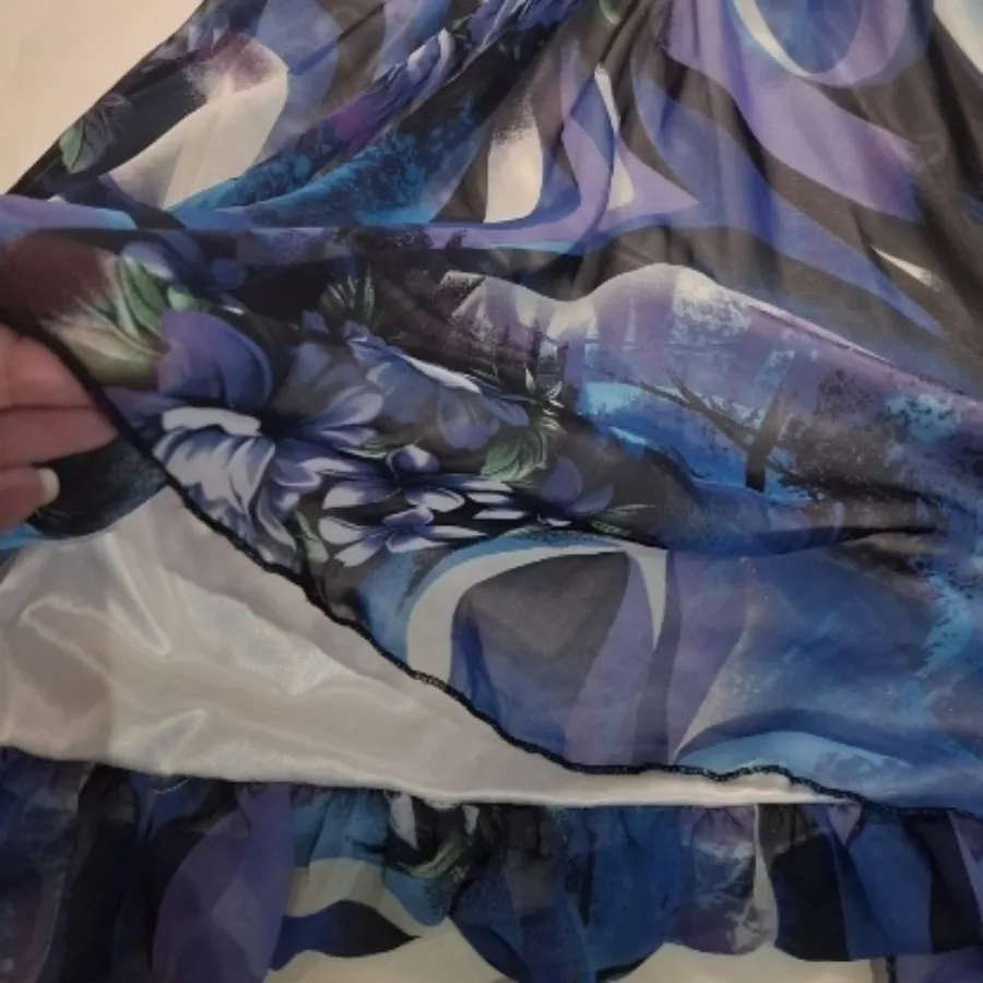 پیراهن دخترانه