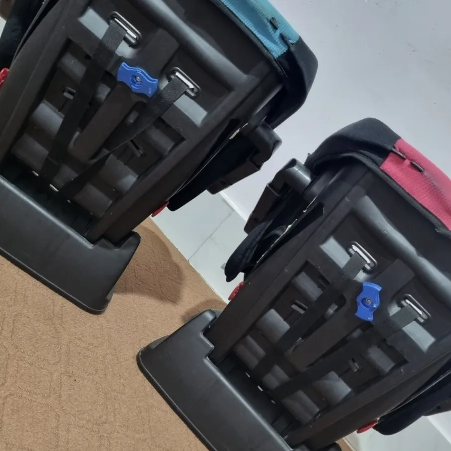 صندلی ماشین کودک