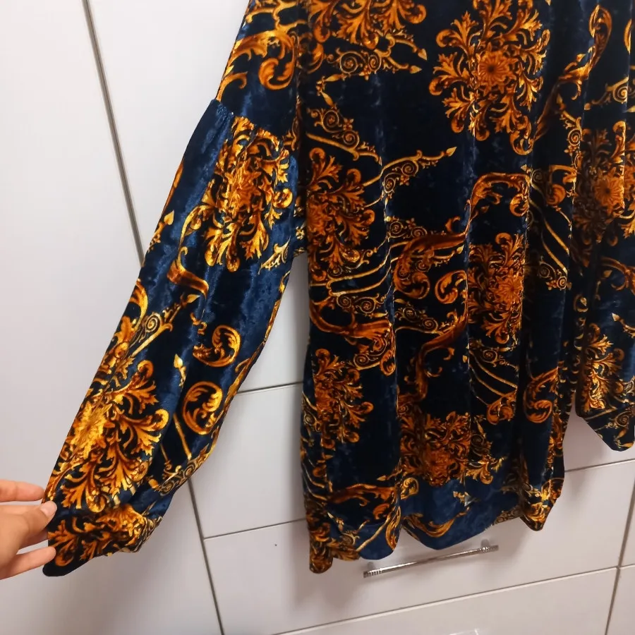 لباس مخمل زنانه