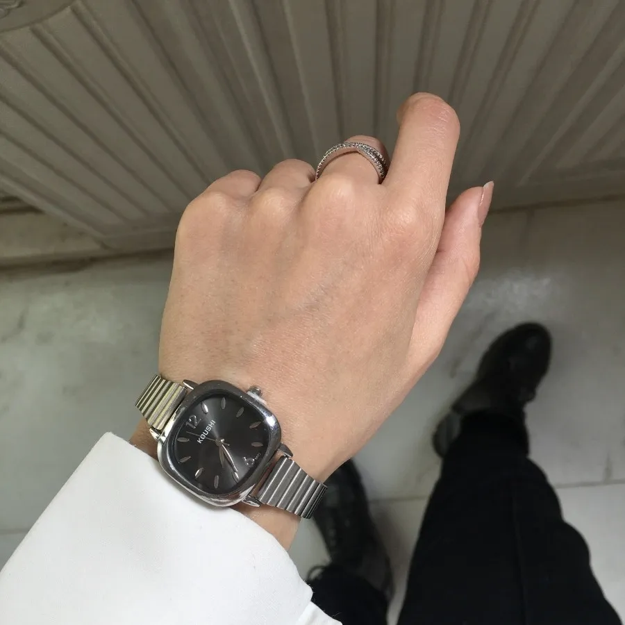 ساعت مچی زنانه کوشی مربعی