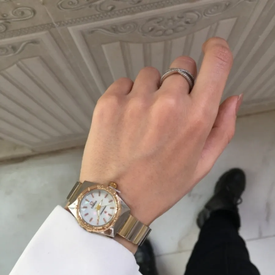 ساعت مچی زنانه امگا