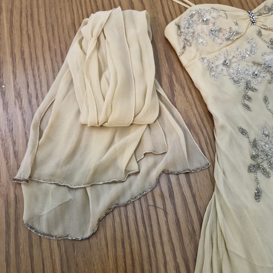 لباس مجلسی کار شده