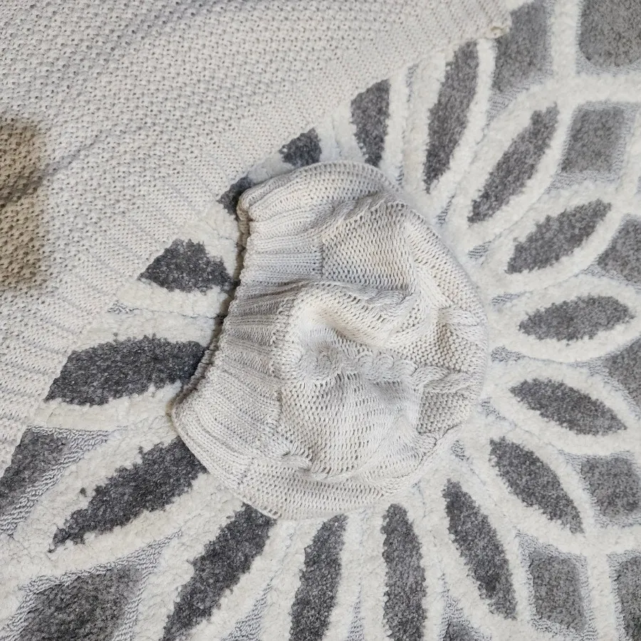 کلاه و شال گردن