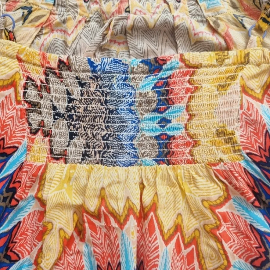 تاپ دخترانه و زنانه