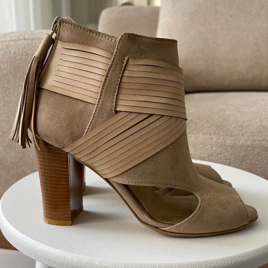 کفش پاشنه دار ترک