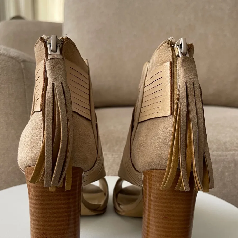 کفش پاشنه دار ترک