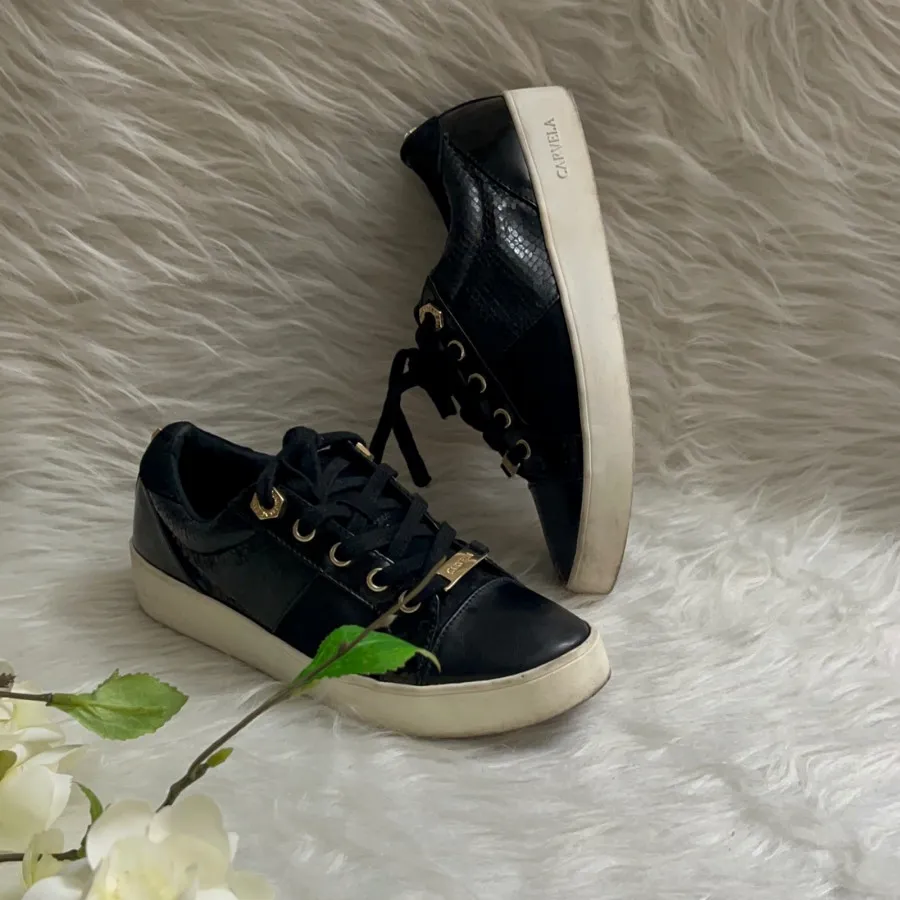 اسنیکرز CARVELAسایز37