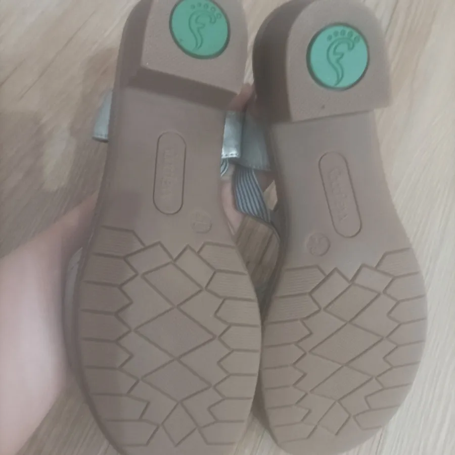 کفش فوتفلکس