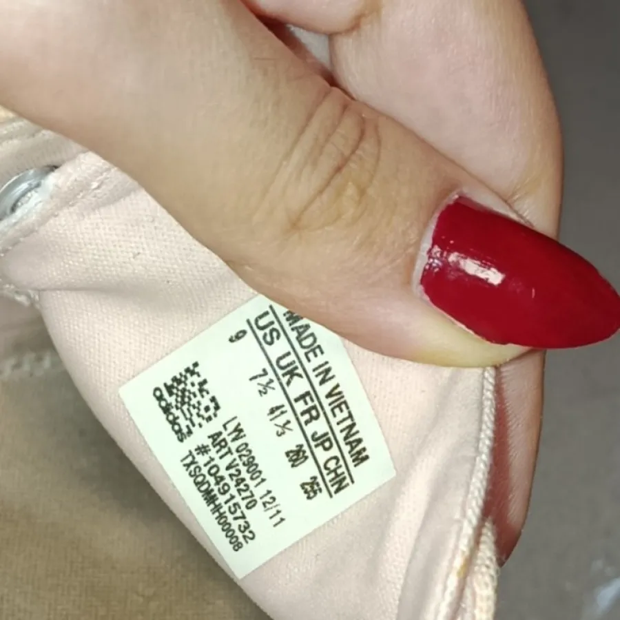 کفش کالج آدیداس صورتی