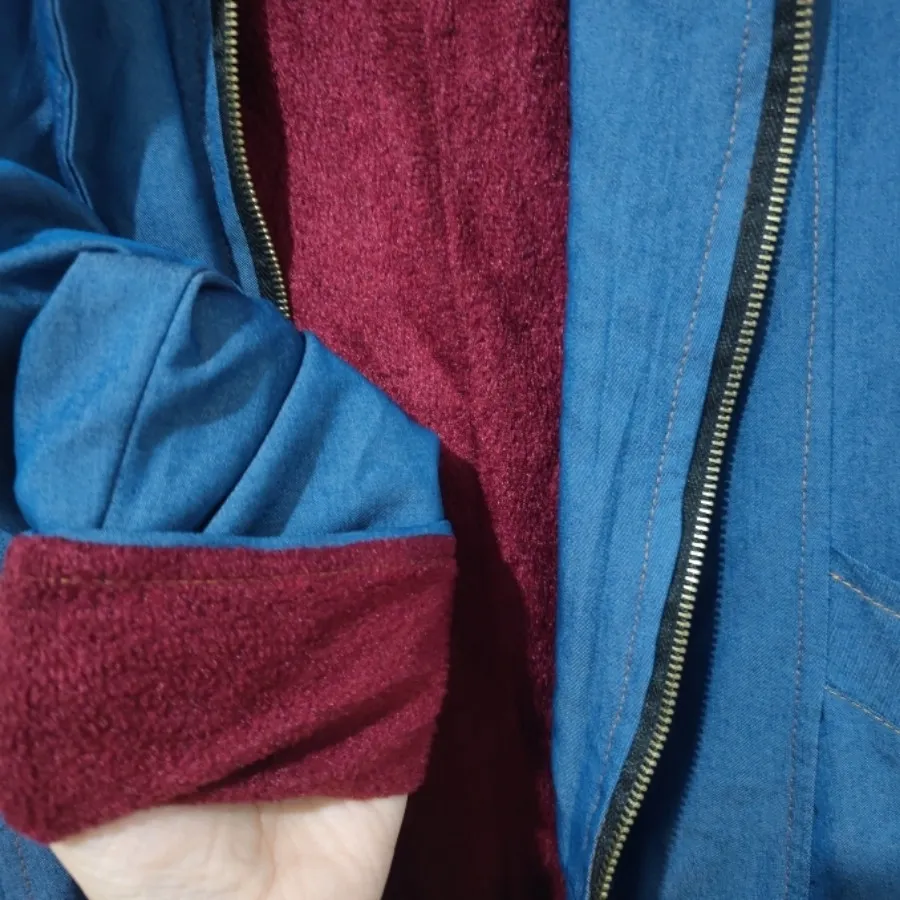 کاپشن کلاهدار