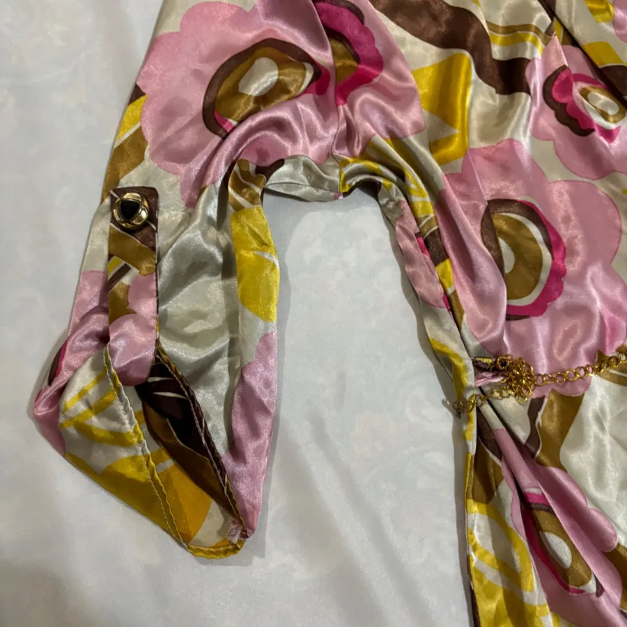 شومیز ساتن طرحدار